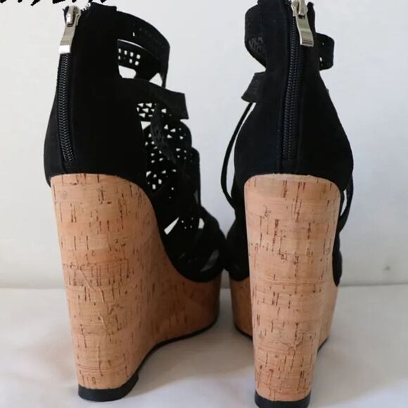 BRAND NEW MONTEGO BAY GLADIATOR STYLE WEDGE SANDAL - Picture 1 of 13